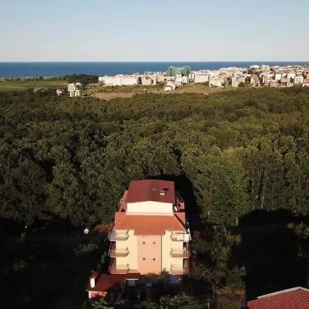 Rose بيت ضيافة بريمورسكو