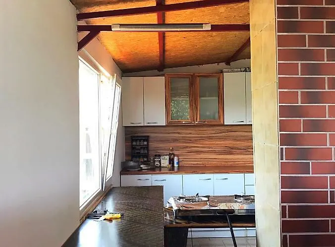 Rose Pensiune Primorsko